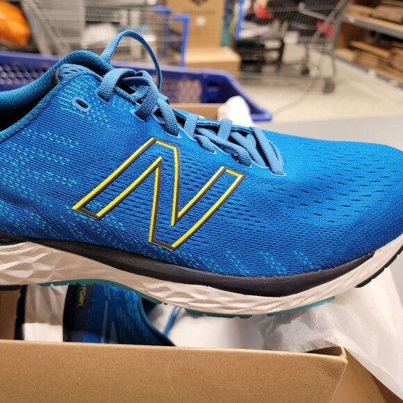 New Balance Fresh Foam - Size 13 - Picture 3 of 4